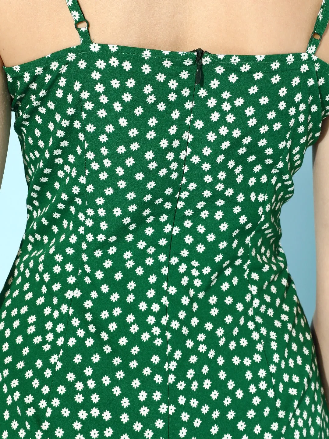 Berrylush Women Green Floral Printed Ruched A-Line Midi Dress