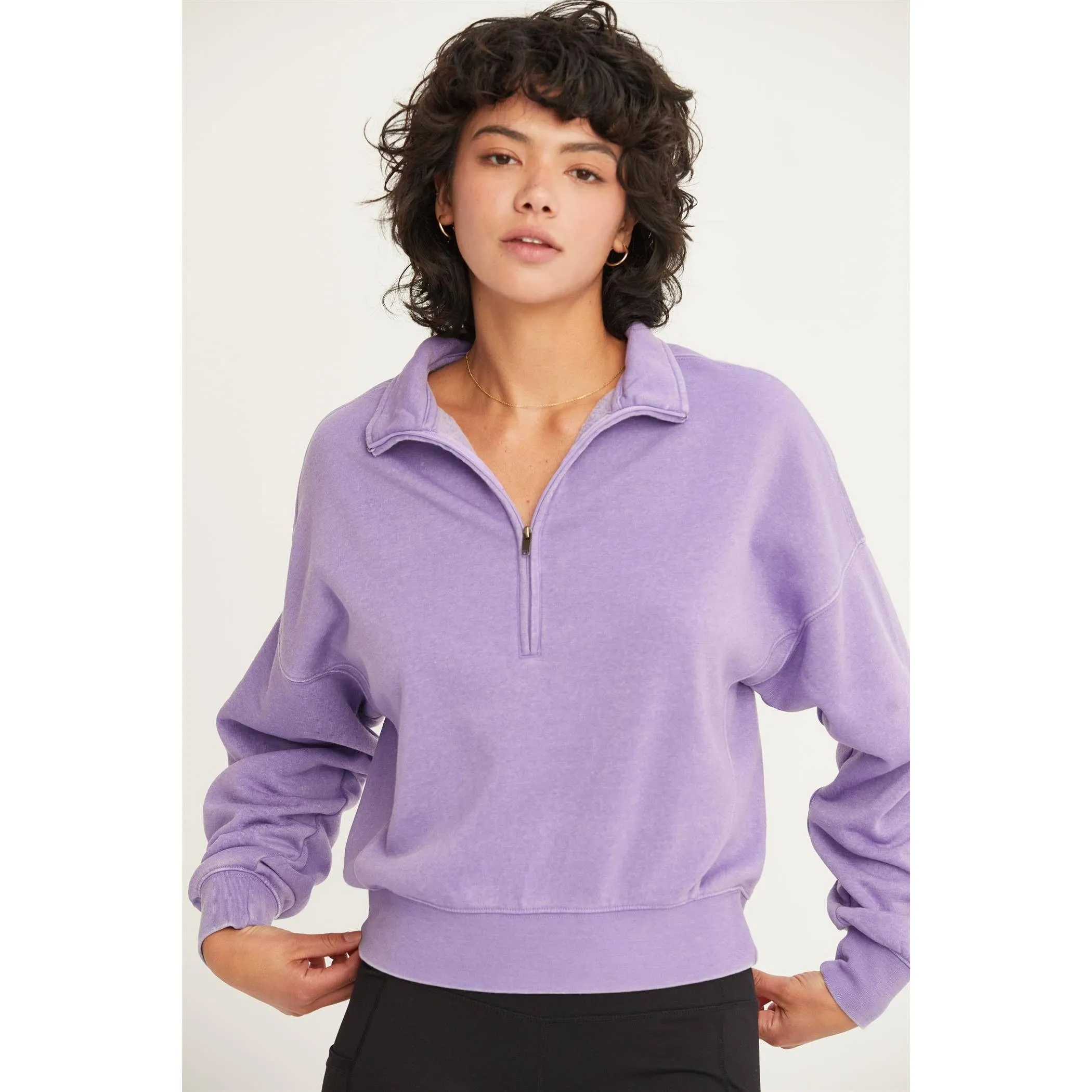 HALF-ZIP SWEATSHIRT