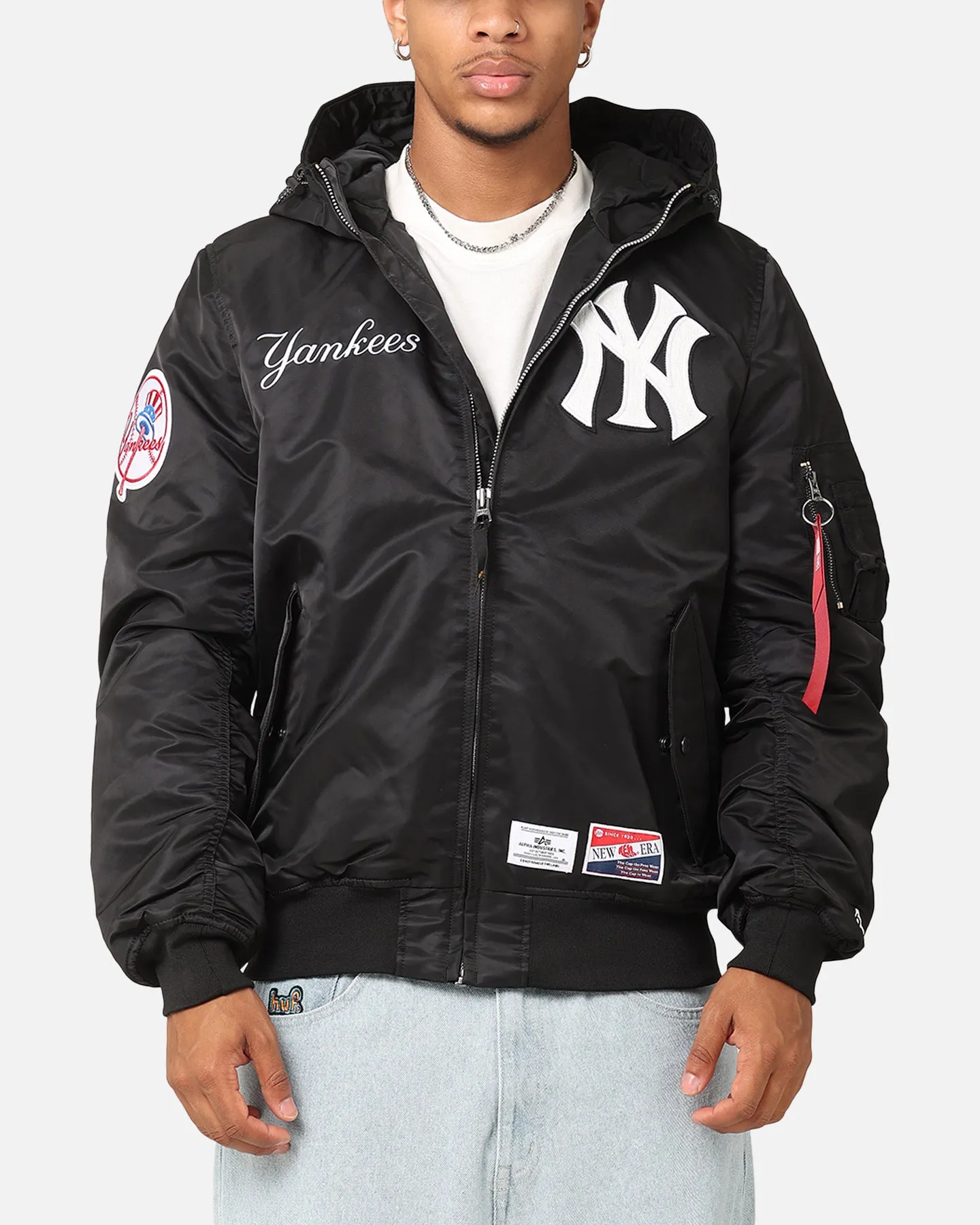 New Era New York Yankees Alpha Industries L-2B Hooded Bomber Jacket Black