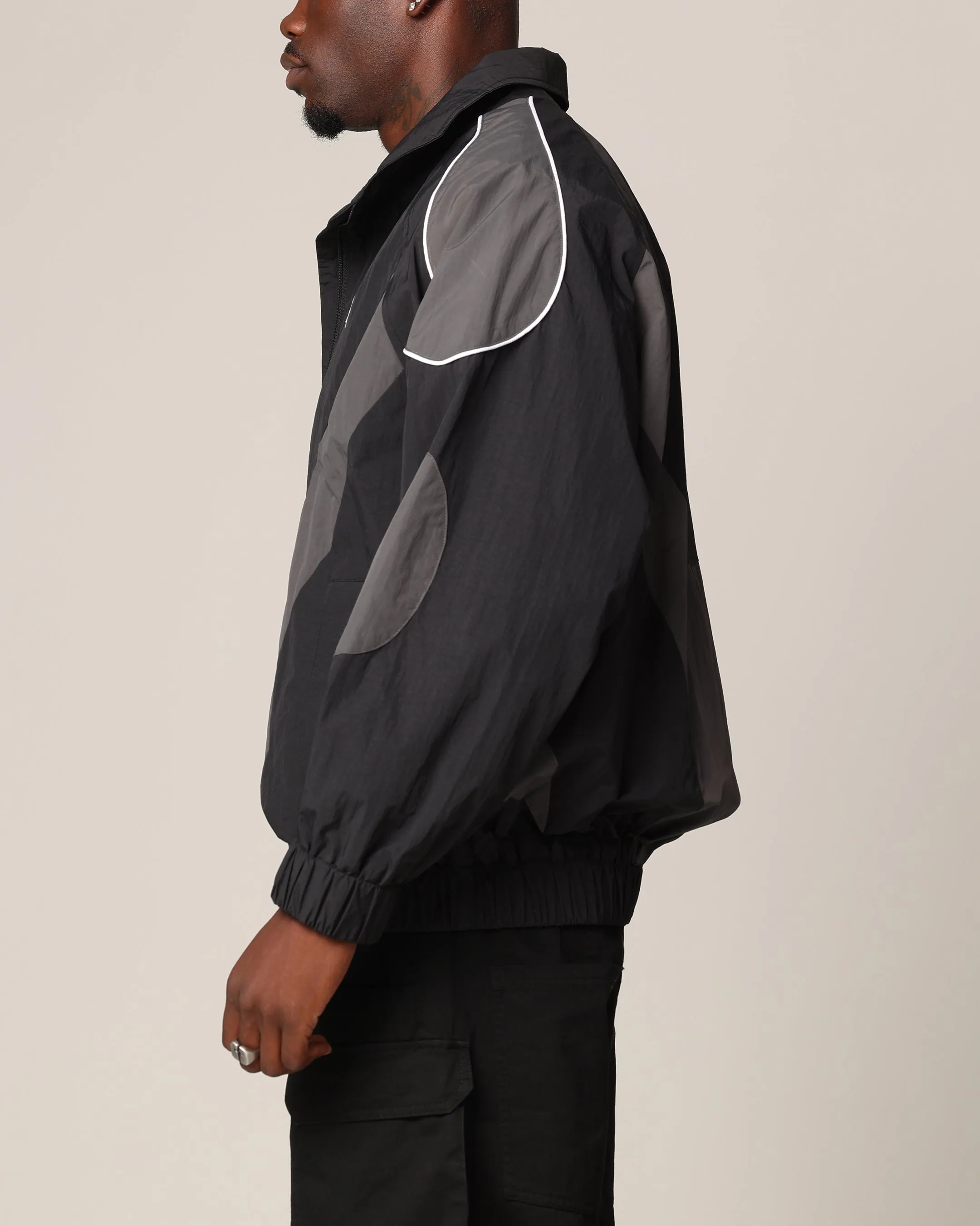 Saint Morta Rage Windbreaker Black/Grey